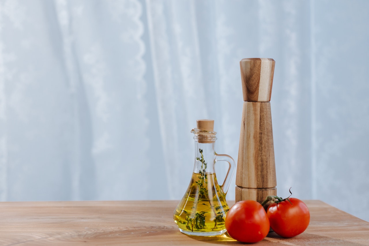Olej sezamowy tłoczony na zimno – sekret zdrowia i aromatu